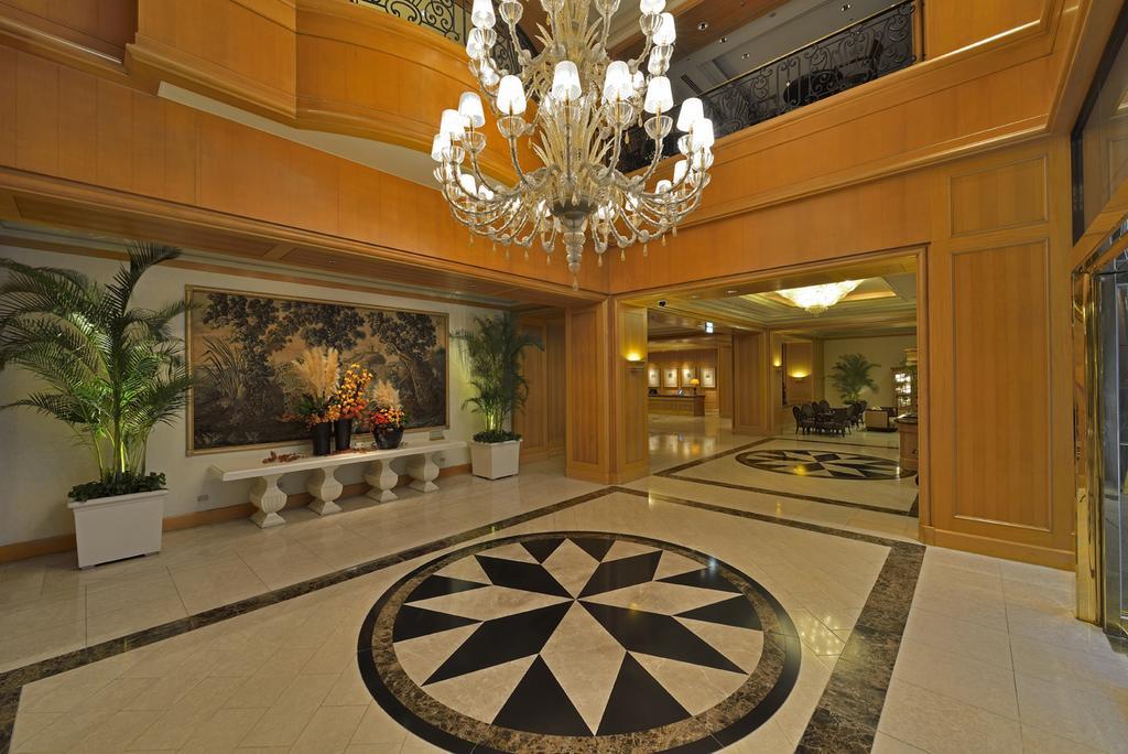 The Sherwood Taipei Exterior photo Lobby