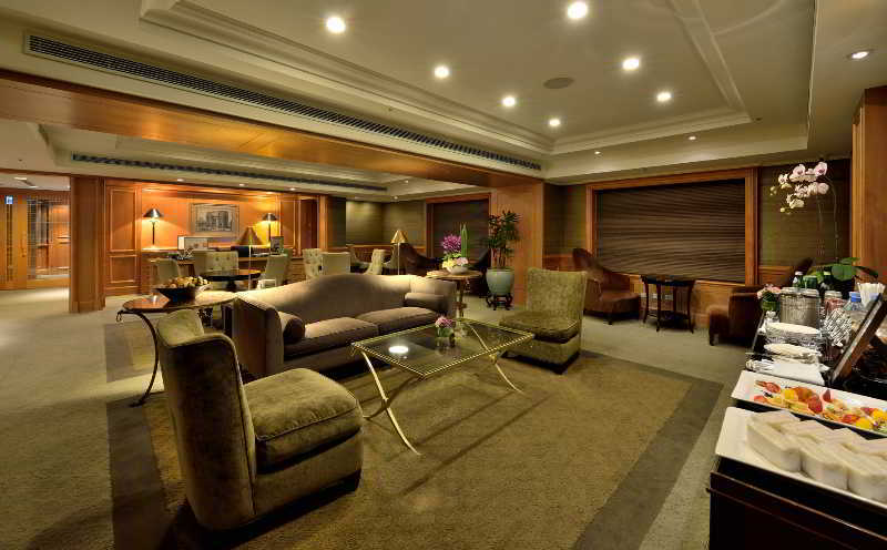 The Sherwood Taipei Exterior photo The lounge at the airport
